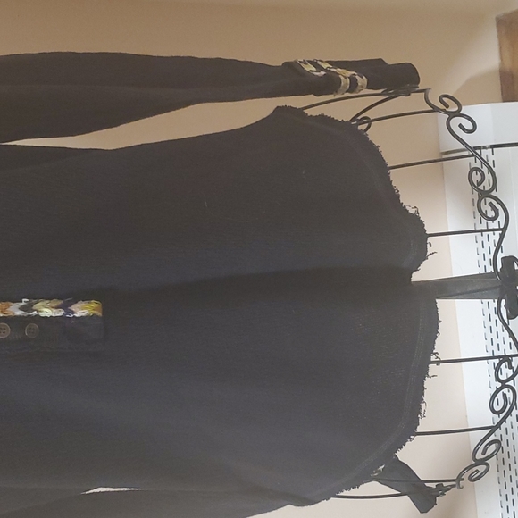 We the Free scoop neck black sweater size S - Picture 3 of 8